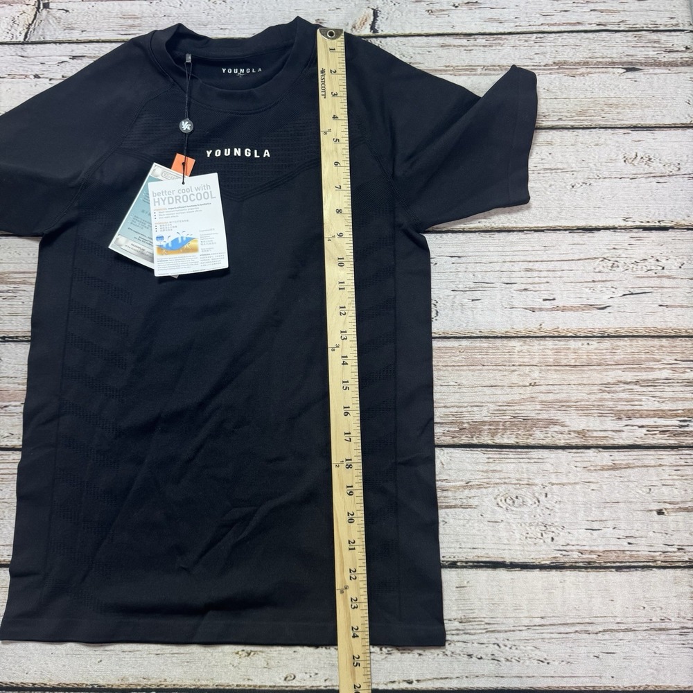 YoungLa Black Hydrocool Compression T-Shirt Short Sleeve Men's Large NWT - Picture 8 of 9